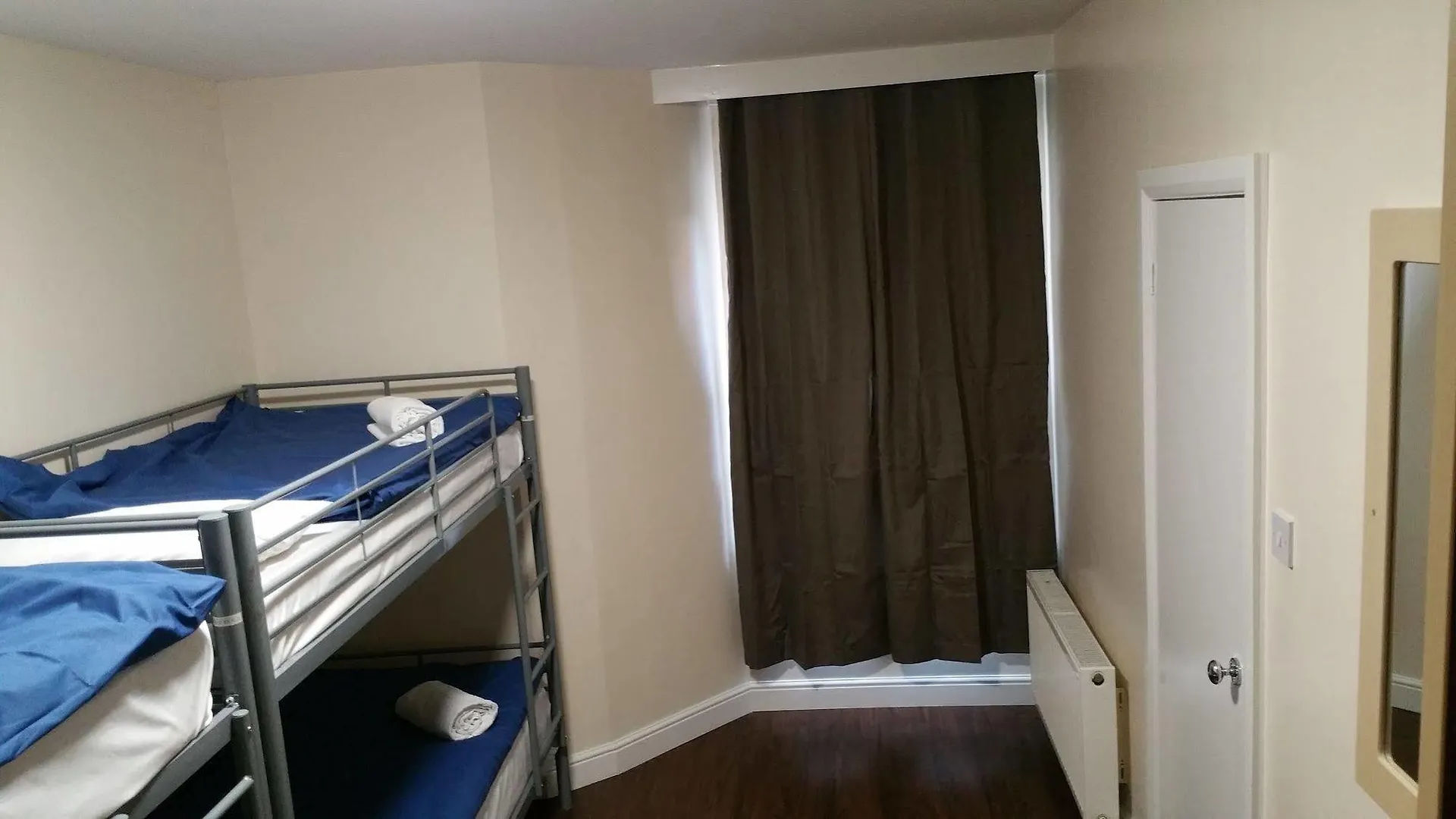 Hostel Lynden Court Hotel Bournemouth United Kingdom